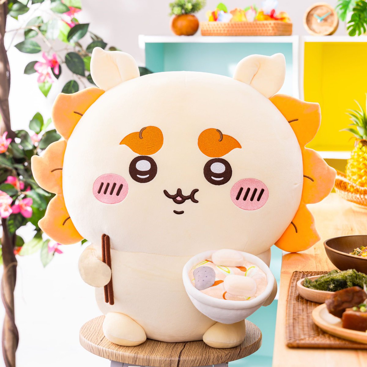 『ちいかわ』シーサーだらけのオンラインくじ、B賞のぬいぐるみはまさかの“あの人”とおそろいの姿の画像